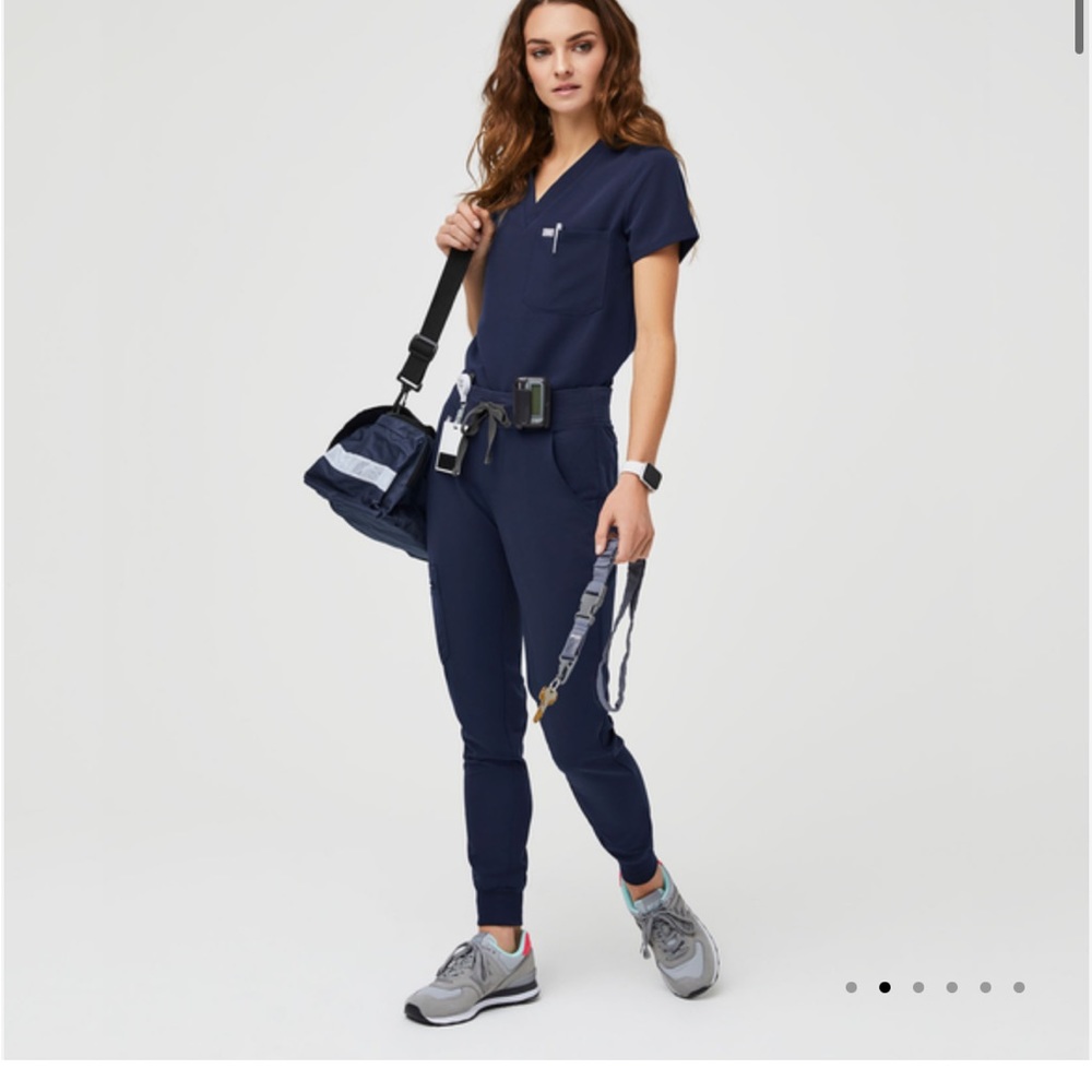 FIGS scrubs set - Zamora jogger S + Catarina top S